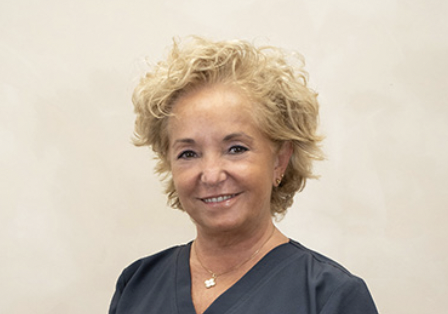 Dra. Teresa Queipo de Llano - Clínica Cuevas Queipo